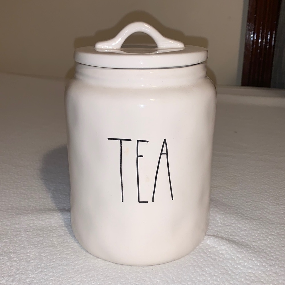Rae Dunn “TEA” canister
